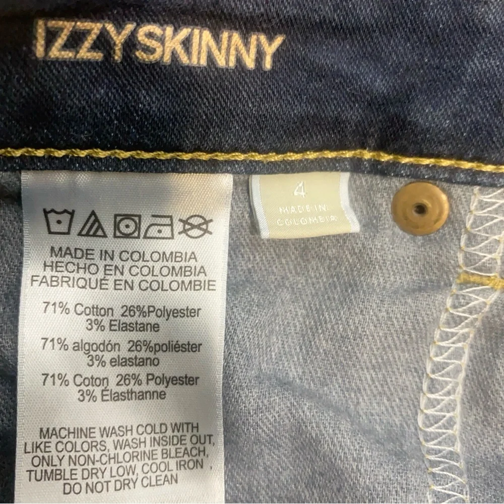 Micheal Kors Jean Shorts with Cuffed Hem and Contrast Stitching - Picture 4 of 7